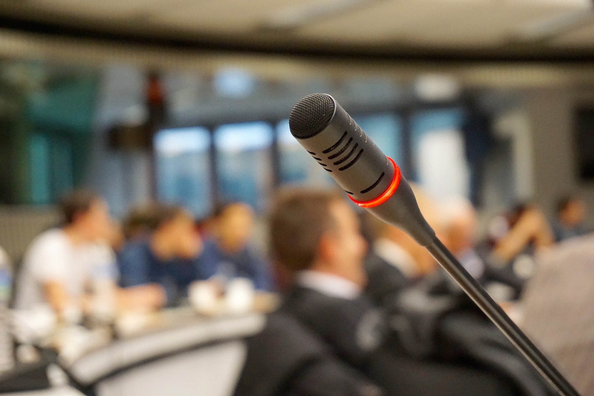 microphone-704255_1920 microphone-704255_1920